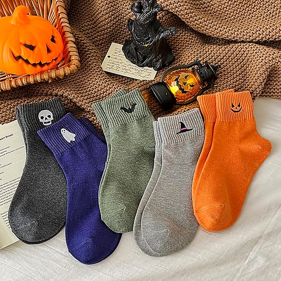 5 Pairs Halloween Embroidered Ankle Socks 🎃