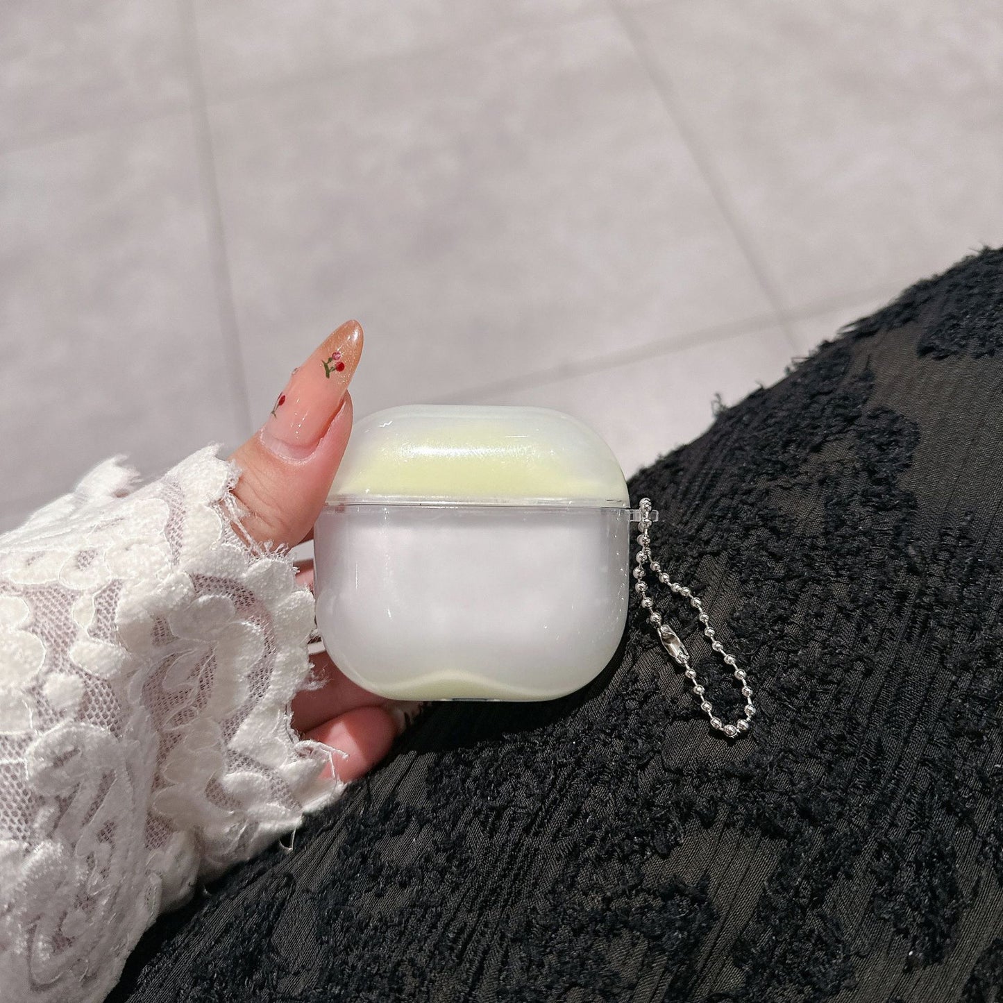 🏆️Flash Sale🎇50% OFF💫Luminous Quicksand AirPod Case for AirPods 1/2/3/4/Pro 2/3 🌟- Shock Absorbing and Protective✨️
