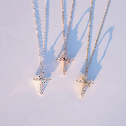 ✨Crown Cross Necklace | Dainty Crystal Cross Pendant