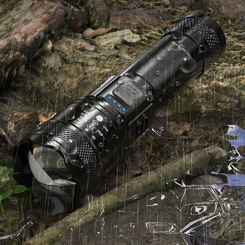 🔦 Super Bright Zoomable Flashlight